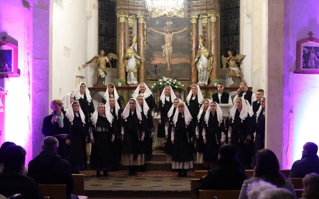 Održan korizmeni koncert zbora “Sveti Martin”