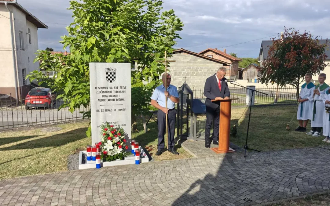 U Svetom Martinu na Muri blagoslovljeno spomen-obilježje žrtvama totalitarnih i autoritarnih režima